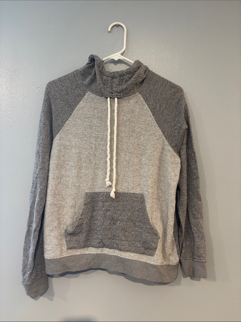 Roxy Two-Tone Gray Funnel Neck Pullover Hoodie